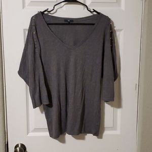 Slouchy Gray V-neck with shoulder studs